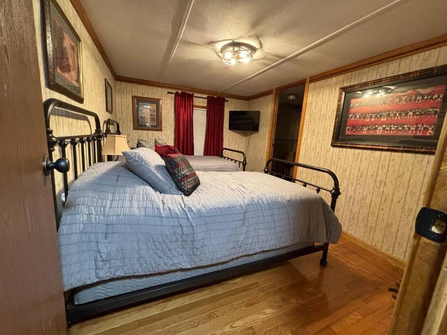 Bourbon Trail Hideaway Villa Frankfort Dış mekan fotoğraf